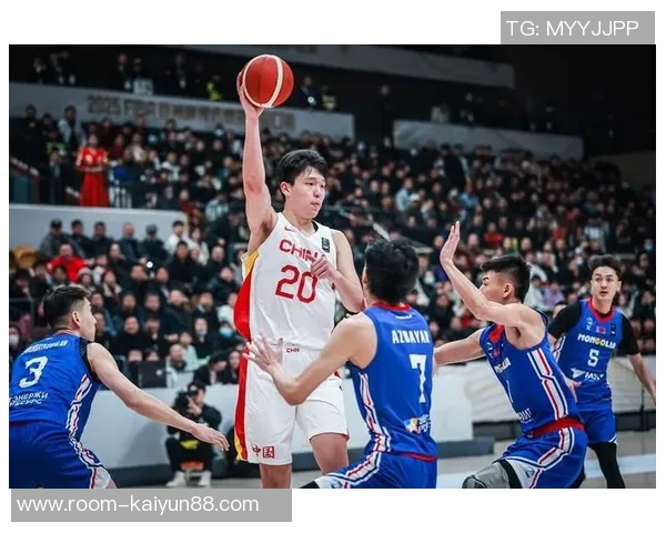 从夏季辉煌到冬季低迷中国男篮的竞技状态为何骤然下滑