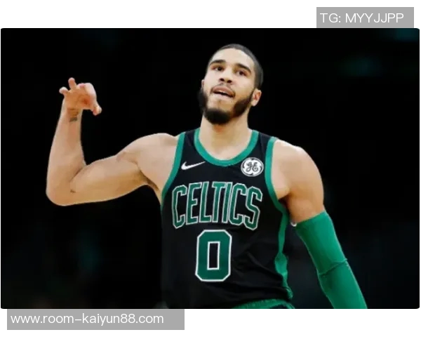 怀特称赞塔图姆努力提升自我并将这种精神融入康复训练中